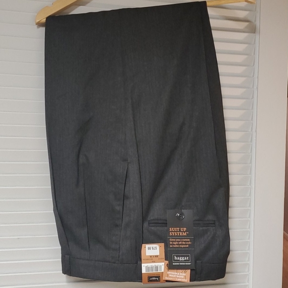 BRAND NEW Men's 2 piece suit - Picture 4 of 7